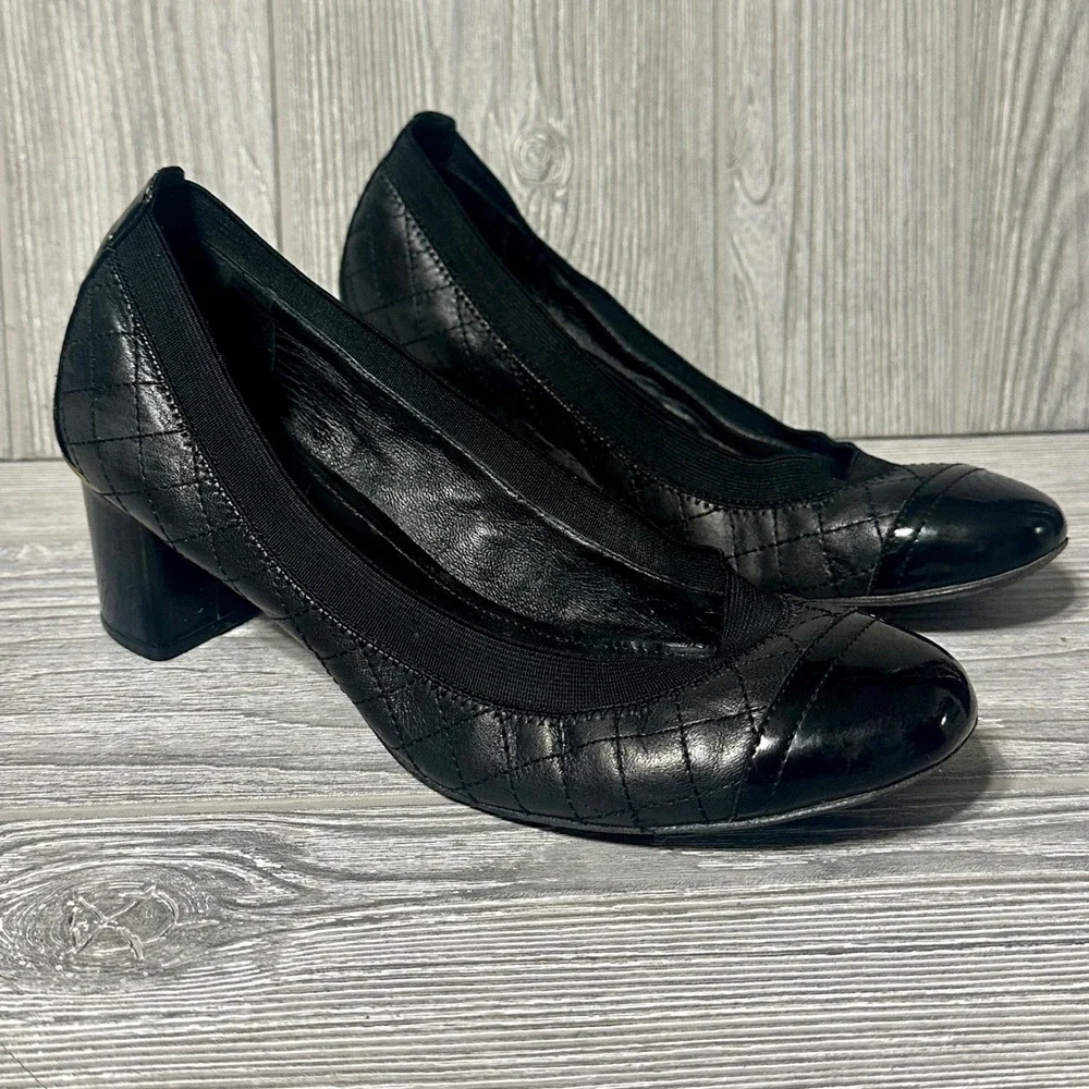 Tory Burch Black‎ Quilted Leather Block Heel Pumps Carrie Cap Toe Logo Womens 9M